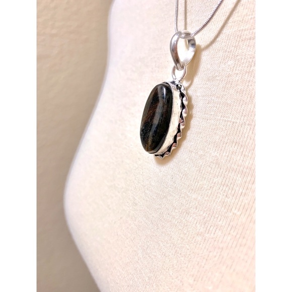 π Beautiful Tigers eye necklace - Picture 3 of 9